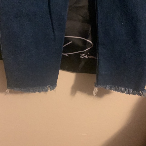 Jeans four button closure - Picture 5 of 5